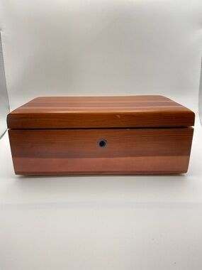 Vintage Lane Small Cedar Chest Salesman Sample 9” x 5” x 3.5” Trinket Box